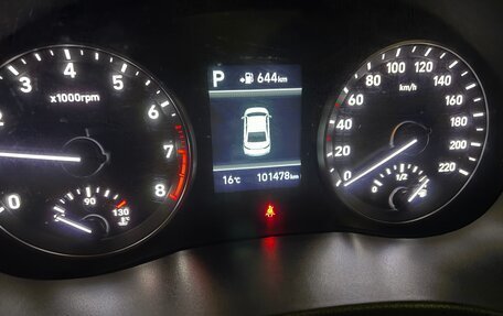 Hyundai Solaris II рестайлинг, 2018 год, 1 400 000 рублей, 8 фотография