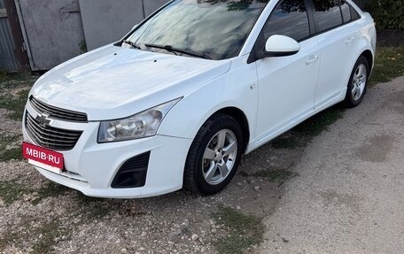 Chevrolet Cruze II, 2013 год, 650 000 рублей, 4 фотография