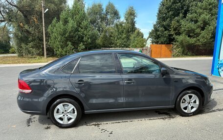 Volkswagen Polo VI (EU Market), 2012 год, 715 000 рублей, 2 фотография