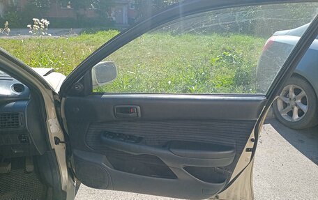 Toyota Carina, 1996 год, 200 000 рублей, 2 фотография