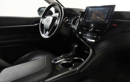 Toyota Camry, 2021 год, 3 089 000 рублей, 9 фотография
