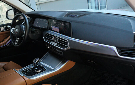 BMW X5, 2018 год, 5 800 000 рублей, 7 фотография