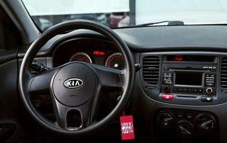 KIA Rio II, 2011 год, 649 000 рублей, 17 фотография