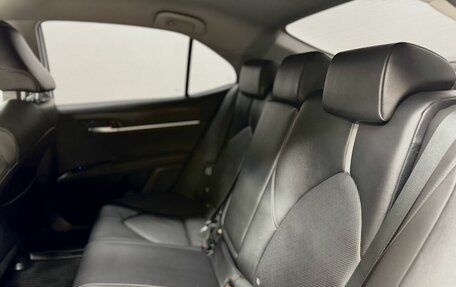 Toyota Camry, 2021 год, 3 729 000 рублей, 13 фотография