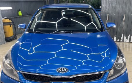 KIA Rio IV, 2018 год, 1 350 000 рублей, 1 фотография