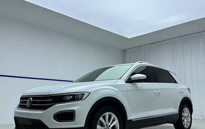 Volkswagen T-Roc I, 2022 год, 1 450 000 рублей, 1 фотография