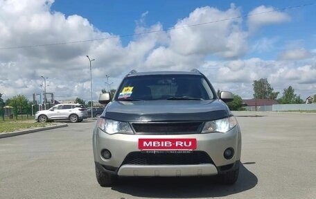 Mitsubishi Outlander III рестайлинг 3, 2007 год, 980 000 рублей, 5 фотография