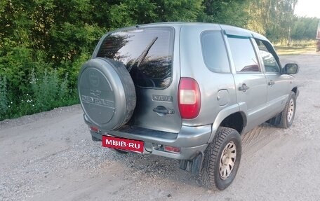 Chevrolet Niva I рестайлинг, 2006 год, 210 000 рублей, 3 фотография