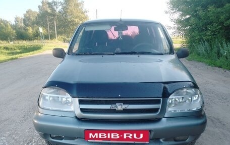 Chevrolet Niva I рестайлинг, 2006 год, 210 000 рублей, 5 фотография