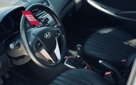 Hyundai Solaris II рестайлинг, 2015 год, 1 050 000 рублей, 14 фотография