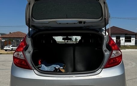 Hyundai Solaris II рестайлинг, 2015 год, 1 050 000 рублей, 10 фотография