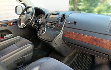 Volkswagen Multivan T5, 2011 год, 2 265 000 рублей, 8 фотография