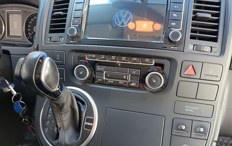Volkswagen Multivan T5, 2011 год, 2 265 000 рублей, 9 фотография