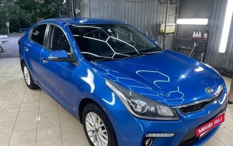 KIA Rio IV, 2018 год, 1 350 000 рублей, 2 фотография