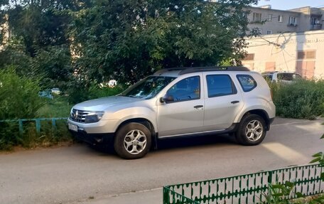Renault Duster I рестайлинг, 2013 год, 700 000 рублей, 2 фотография