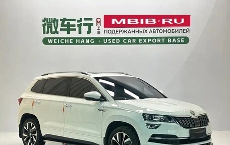 Skoda Karoq I, 2022 год, 1 780 000 рублей, 3 фотография