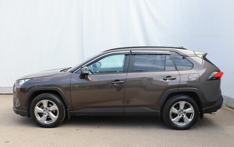 Toyota RAV4, 2021 год, 3 299 000 рублей, 8 фотография