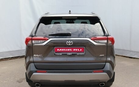 Toyota RAV4, 2021 год, 3 299 000 рублей, 5 фотография