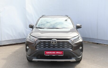 Toyota RAV4, 2021 год, 3 299 000 рублей, 2 фотография