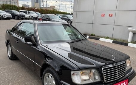 Mercedes-Benz E-Класс, 1995 год, 1 500 000 рублей, 1 фотография