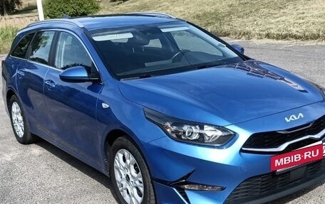 KIA cee'd III, 2022 год, 1 800 000 рублей, 9 фотография