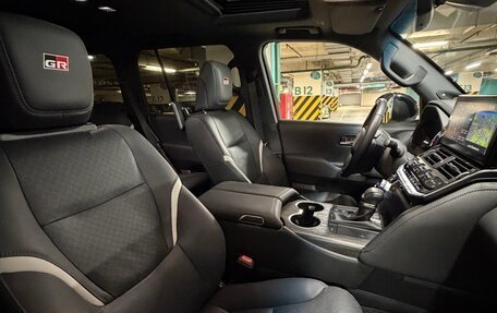Toyota Land Cruiser, 2022 год, 9 900 000 рублей, 34 фотография