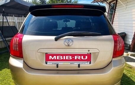 Toyota Corolla, 2004 год, 550 000 рублей, 4 фотография