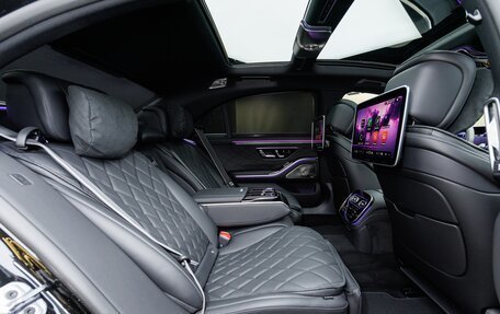 Mercedes-Benz S-Класс, 2026 год, 28 470 000 рублей, 34 фотография