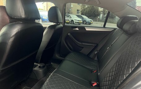 Volkswagen Jetta VI, 2013 год, 800 000 рублей, 15 фотография