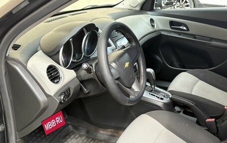 Chevrolet Cruze II, 2013 год, 800 000 рублей, 12 фотография