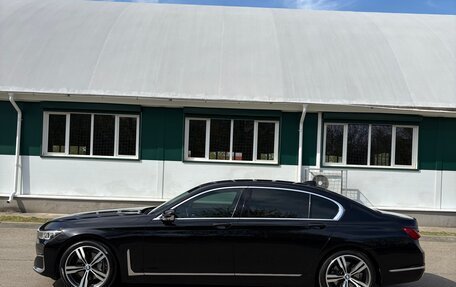 BMW 7 серия, 2022 год, 6 100 000 рублей, 4 фотография