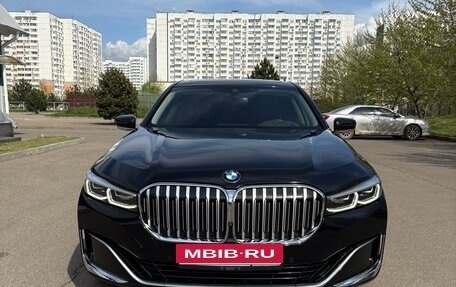 BMW 7 серия, 2022 год, 6 100 000 рублей, 2 фотография