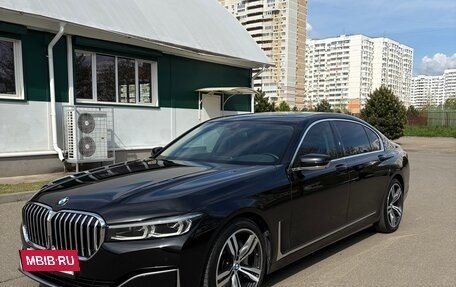 BMW 7 серия, 2022 год, 6 100 000 рублей, 3 фотография