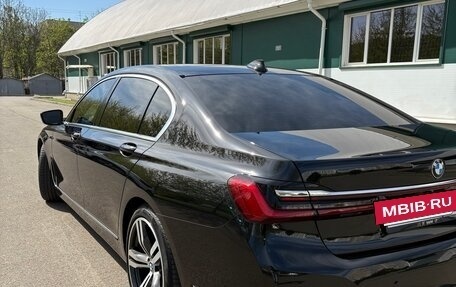 BMW 7 серия, 2022 год, 6 100 000 рублей, 24 фотография