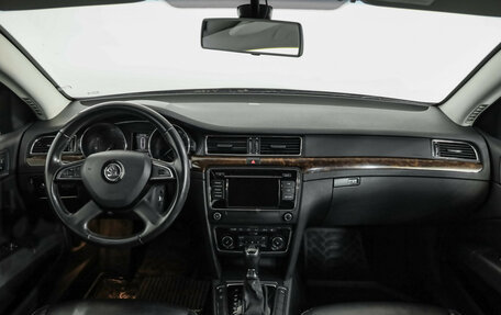 Skoda Superb III рестайлинг, 2014 год, 1 239 000 рублей, 10 фотография