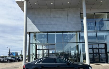 Audi A8, 2013 год, 1 290 000 рублей, 4 фотография