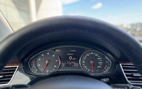 Audi A8, 2013 год, 1 290 000 рублей, 15 фотография