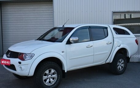 Mitsubishi L200 IV рестайлинг, 2012 год, 1 299 000 рублей, 1 фотография