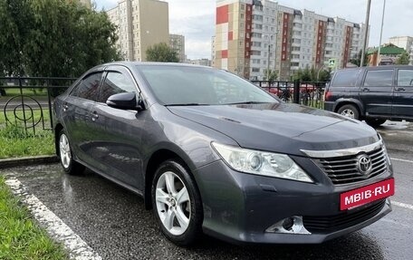 Toyota Camry, 2012 год, 1 430 000 рублей, 3 фотография