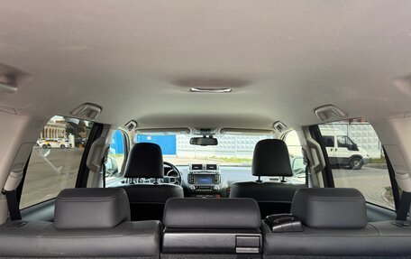 Toyota Land Cruiser Prado 150 рестайлинг 2, 2014 год, 3 399 000 рублей, 9 фотография