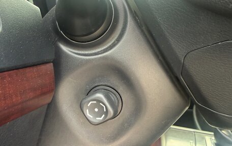 Toyota Land Cruiser Prado 150 рестайлинг 2, 2014 год, 3 399 000 рублей, 14 фотография