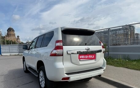 Toyota Land Cruiser Prado 150 рестайлинг 2, 2014 год, 3 399 000 рублей, 5 фотография
