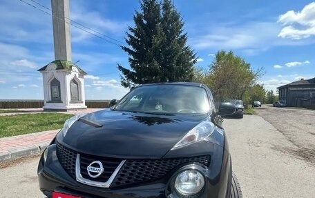 Nissan Juke II, 2013 год, 890 000 рублей, 2 фотография