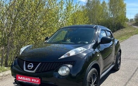 Nissan Juke II, 2013 год, 890 000 рублей, 4 фотография