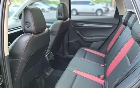 Skoda Karoq I, 2022 год, 2 165 000 рублей, 11 фотография