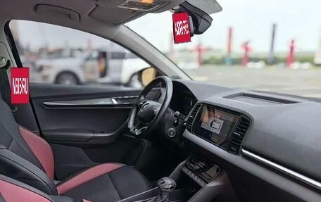 Skoda Karoq I, 2022 год, 2 165 000 рублей, 10 фотография