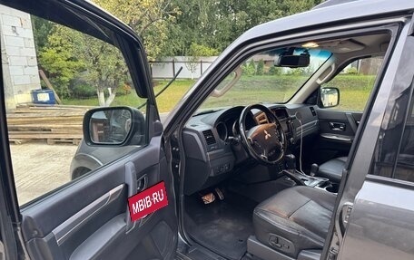 Mitsubishi Pajero IV, 2014 год, 2 570 000 рублей, 7 фотография