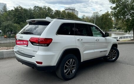 Jeep Grand Cherokee, 2018 год, 3 080 000 рублей, 6 фотография