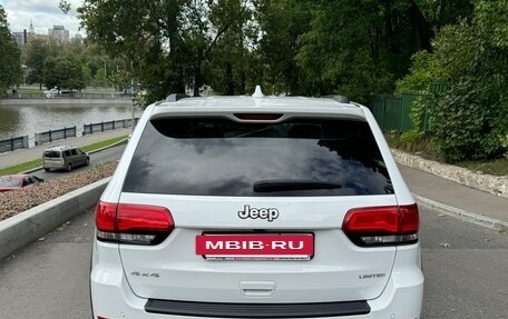 Jeep Grand Cherokee, 2018 год, 3 080 000 рублей, 5 фотография