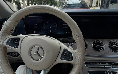 Mercedes-Benz E-Класс, 2017 год, 3 500 000 рублей, 8 фотография